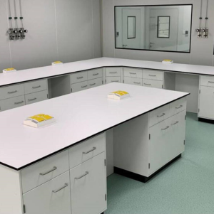 GL17-全鋼實驗桌